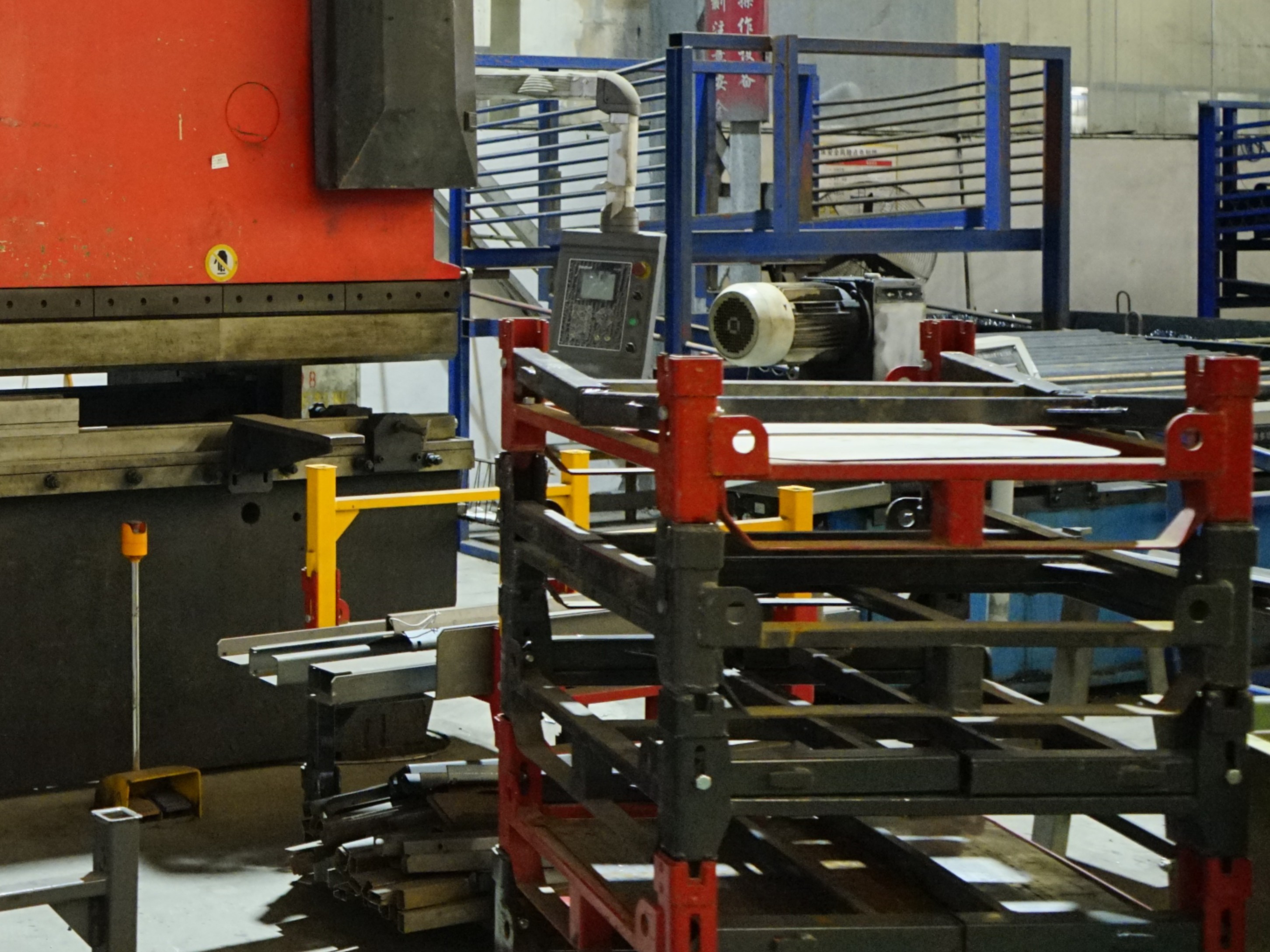 施工電梯使用前準(zhǔn)備及無(wú)法安裝情況詳解 施工電梯使用前準(zhǔn)備及無(wú)法安裝情況詳解