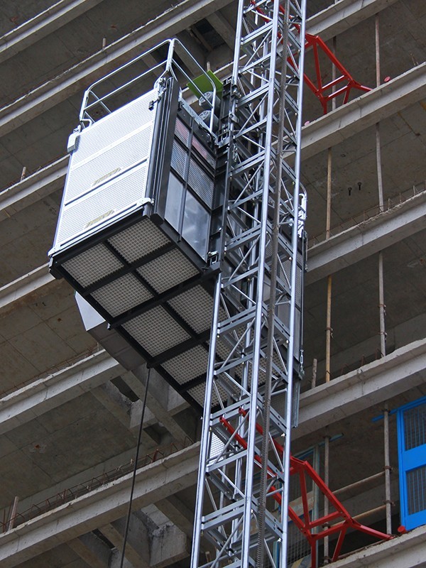 SC200單籠人貨施工電梯 SC200單籠人貨施工電梯