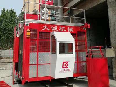 在市場(chǎng)上施工升降機(jī)、施工電梯的價(jià)格浮動(dòng)變化-河南大誠(chéng)機(jī)械